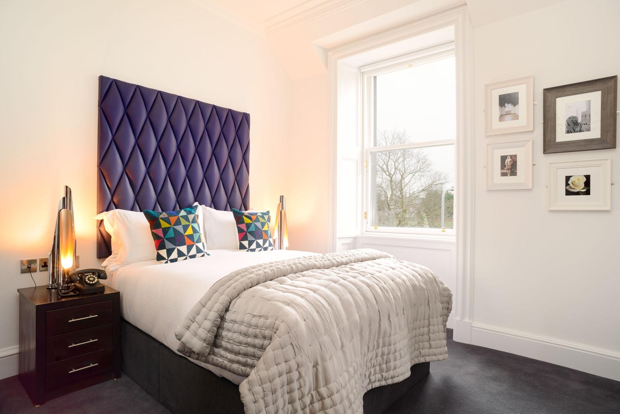 Black Ivy Edinburgh Bagian luar foto