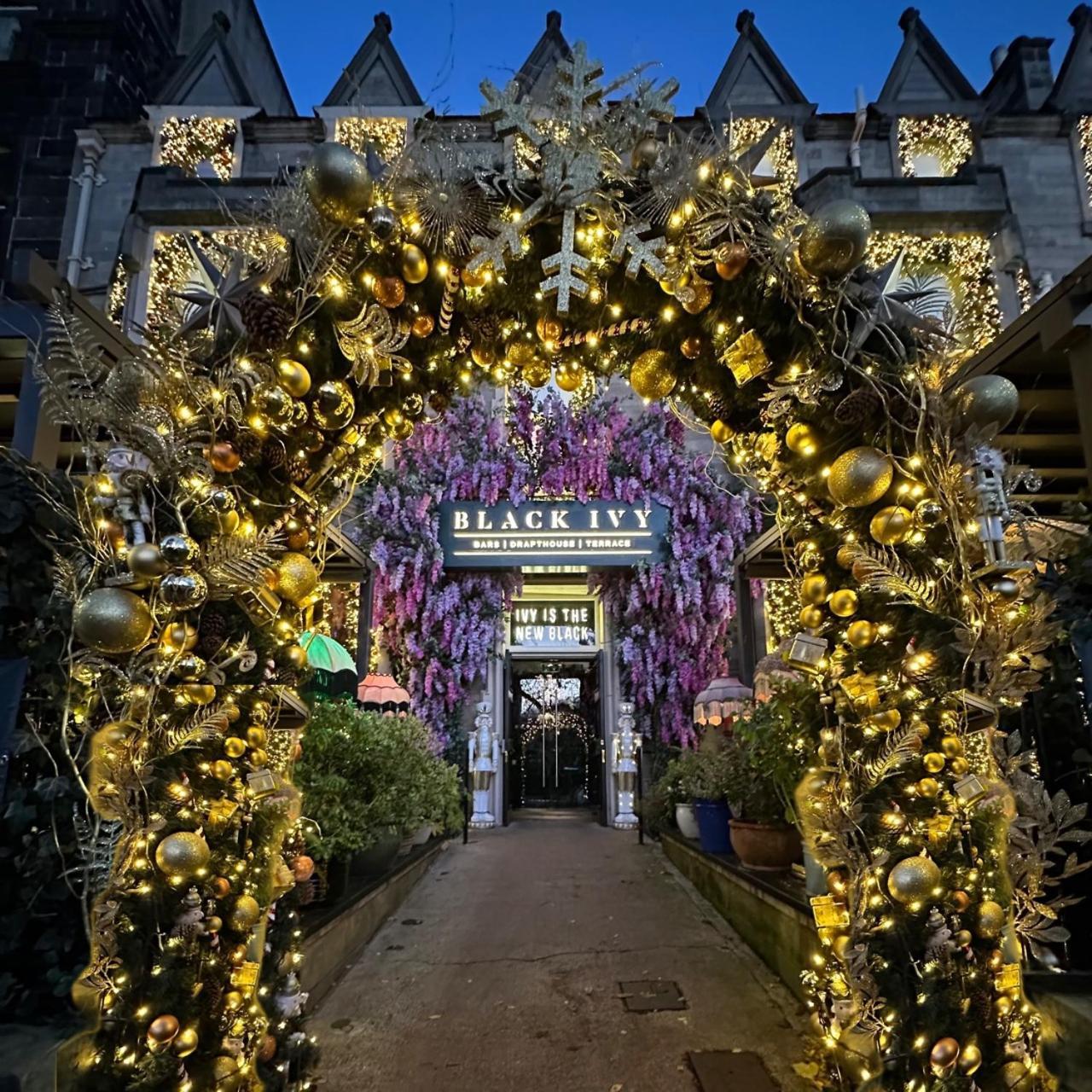 Black Ivy Edinburgh Bagian luar foto